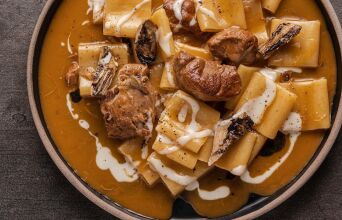 Χειροποίητα ζυμαρικά στις Μακαρούνες