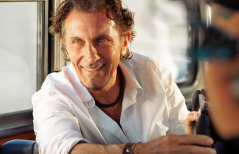 Patrick Tatopoulos: O άνθρωπος πίσω από τα blockbusters του Χόλιγουντ μιλάει στην Athens Voice