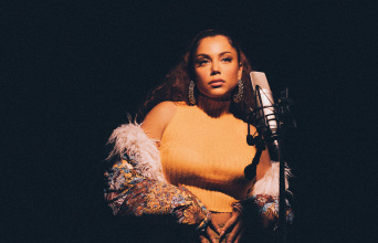 Fresh Voices Sessions by Voice 102,5: Η IRENE στο Γαλλικό Ινστιτούτο Ελλάδος