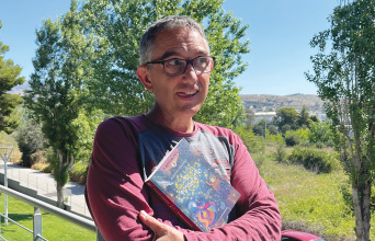 Ταξίδι στο διάστημα με τον Θοδωρή Τσεκούρα