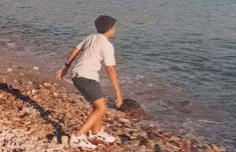 Στην Άνδρο κάθε φορά ανακαλύπτώ καινούργια πράγματα - Του Χάρη Δούκα