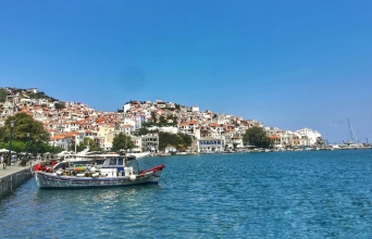 Σκόπελος 2024: Οδηγός για αξιοθέατα, παραλίες, φαγητό, διασκέδαση