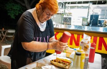 Ραντεβού για βρόμικο στις καντίνες