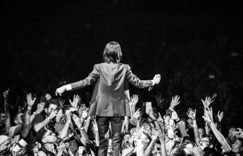 Nick Cave: Wild God, αυτός ο τύπος είναι ακόμα εδώ