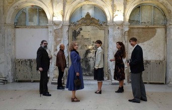 «Διάφανος ύπνος»  στο θέατρο Olvio