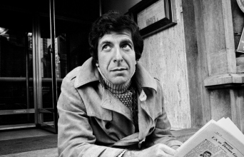 8 χρόνια χωρίς την ποίηση του Leonard Cohen