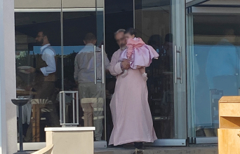 Σε βλέπω ακαταμάχητο στα ροζ