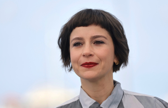 Κρίστα Αλφαγιάτε: Χρειάζεται η ελαφρότητα όταν η ζωή δυσκολεύει