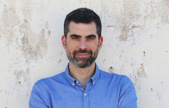 Podcast Πανικοβάλ | Ο Σταύρος Παναγιωτίδης σε μικρές αφηγήσεις για μεγάλες παρεξηγήσεις