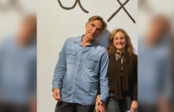 Κωνσταντίνος Κακανιάς - Ρεβέκκα Καμχή: Μια ιστορία τρέλας, φιλίας και ζωγραφικής