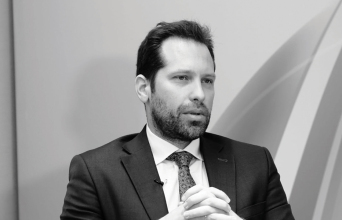 Ο δεκάλογος του Νίκου Μηλαπίδη