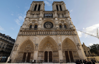 Παναγία των Παρισίων (Cathédrale Notre-Dame de Paris)