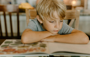 33 βιβλία παιδικής και εφηβικής λογοτεχνίας για τις γιορτές