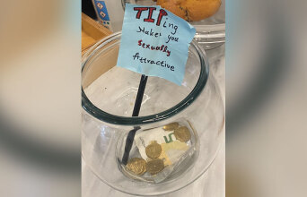 Σε βλέπω φραγκοφονιά