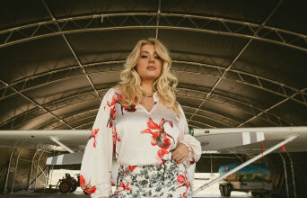 Αφιέρωμα Plus Size: Μόδα για κάθε σωματότυπο, ανεξαρτήτως μεγέθους και φύλου