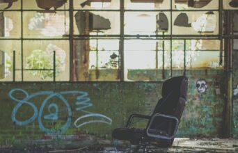 θεωρία του «σπασμένου παραθύρου»