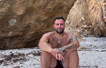 Aσημάκης Χανιώτης: Η Κεφαλονιά είναι το νησί που κουβαλάω μέσα μου