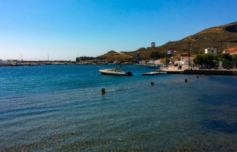 Ψαρά: Τι να δεις, πού να κολυμπήσεις, πού να μείνεις και πού να φας το καλοκαίρι του 2025