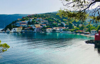 Κεφαλονιά: Τι να δεις, πού να κολυμπήσεις, πού να μείνεις και πού να φας το καλοκαίρι του 2025