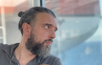 Σωτήρης Τσαφούλιας: Τα Ψαρά είναι ένα νησί που σε δοκιμάζει πριν σε αγκαλιάσει