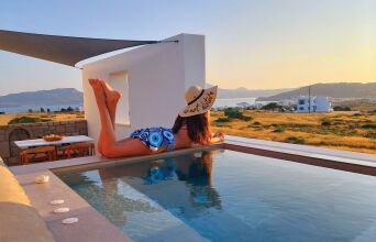 5 χρήσιμες διευθύνσεις για τις διακοπές σου στη Μήλο