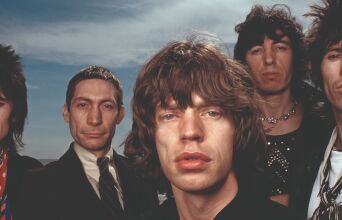 Rolling Stones – Black and Blue: Η επανέκδοση που αναδεικνύει την εποχή της μεγάλης μετάβασης