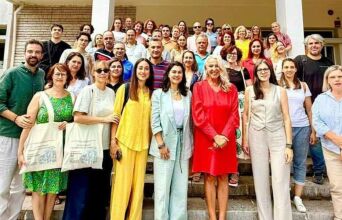 Όμιλος Αποφοίτων Διεθνούς Θερινού Πανεπιστημίου: Η δυναμική κοινότητα νέων που αγαπά…τα θαύματα