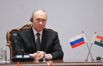 Οι κυνικές επιδιώξεις του Πούτιν στην Ινδία και το Σουδάν