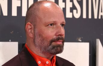 Χρυσές Σφαίρες 2026: H ταινία του Γιώργου Λάνθιμου, Βουγονία, υποψήφια στην κατηγορία «Καλύτερη ταινία»