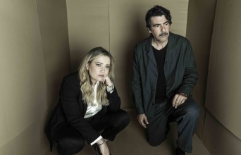 ena_kapoio_keno_theatro_emporikon