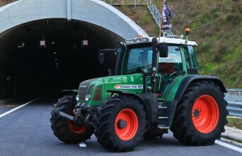 Οι ντελάληδες των μπλόκων