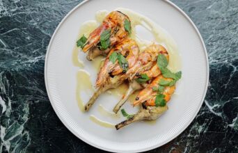 Τι μαγειρεύει ο Χρύσανθος Καραμολέγκος στο Zappa Athens; 