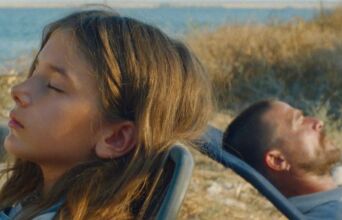 Κράτα Με: Η ταινία της Μυρσίνης Αριστείδου κέρδισε το βραβείο κοινού στο Sundance Film Festival