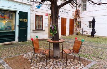 Πράγα: Οι καρέκλες του Χάβελ και η ποιότητα της δημοκρατίας