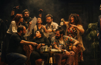 «Ο ημιυπαίθριος», Θέατρο Coronet