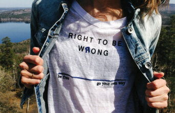 Μισούν οι γυναίκες η μία την άλλη;