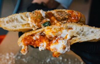 10 διαφορετικές street food αθηναϊκές λιχουδιές