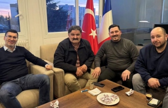 Οι δημοτικές εκλογές στη Γαλλία μέσα σε πολιτική αστάθεια, άνοδο της εθνικιστικής δεξιάς και αμφιλεγόμενες υποψηφιότητες με ισλαμιστικές διασυνδέσεις