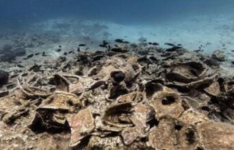 Ιδρύονται δύο επισκέψιμοι ενάλιοι αρχαιολογικοί χώροι στους Φούρνους Κορσεών - Το ΥΠΠΟ ανοίγει στον κοινό δέκα ναυάγια μοναδικής ιστορικής σημασίας.