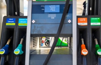 Αντλία βενζίνης και πετρελαίου diesel