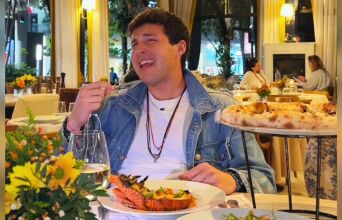 Ο Θωμάς Γρατσούνας «παίζει» τα Βόρεια και Νότια Προάστια στα δάχτυλα