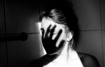 Τα πρώτα σημάδια κακοποίησης στις σχέσεις