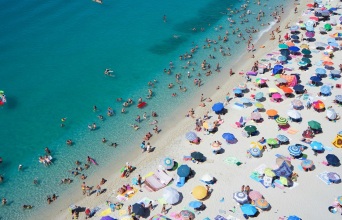 Καταπάτηση δημόσιων χώρων: Η ανάγκη μεταστροφής μιας αντικοινωνικής νόρμας