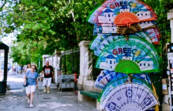 «Η ζέστη σε διαλύει»: Η θερμική καταπόνηση είναι καθολική, αλλά όχι για όλους ίδια