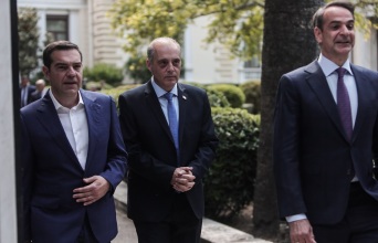 Ο νιος είν’ έντιμος, πατέρα