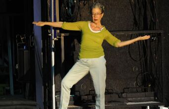 Η εμβληματική Αμερικανίδα χορογράφος Ντέμπορα Χέι συμμετέχει και στο φετινό 32ο Διεθνές Φεστιβάλ Χορού Καλαμάτας