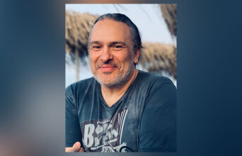 Κώστας Λειβαδάς: Οι τέλειες μέρες στη Σέριφο: εκτός χρόνου, εντός τόπου