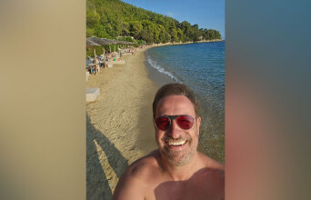 Ο Θέμης Γεωργαντάς γράφει για τη Σκιάθο