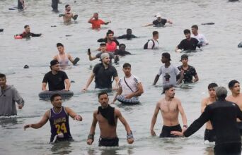 Θέουτα: Πώς δημιουργείται μια κρίση, βούτυρο στο ψωμί της διεθνούς ακροδεξιάς