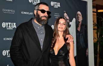 Ο Ρομέν Γαβράς παρουσίασε στην Αθήνα το «Sacrifice», μαζί με την Έμιλι Ραταϊκόφσκι και τον Βενσάν Κασέλ, μετά τα γυρίσματα στην Ελλάδα.